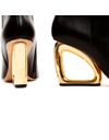 bota-preta-couro-feminina-cano-curto-salto-vazado-ceconello2202001-3-h