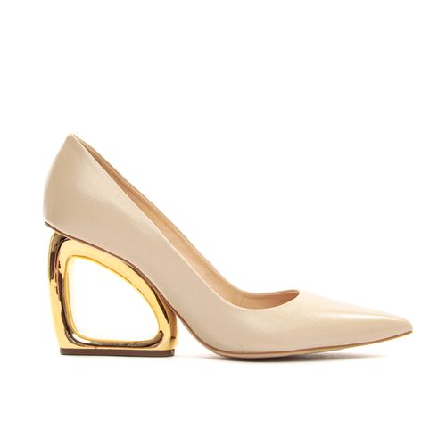 Scarpin Couro Creme Salto Vazado Cecconello 2202002-2
