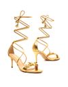 sandália-ouro-feminina-salto-médio-amarração-alta-estrela-do-mar-cecconello2333004-1-e