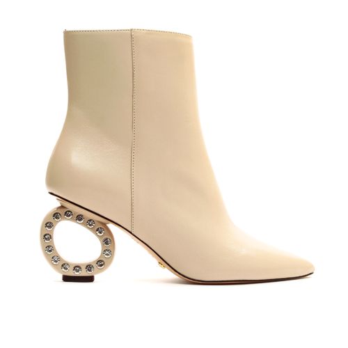 Bota Couro Off White Cano Curto Cecconello 2376001-2