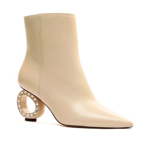 Bota Couro Off White Cano Curto Cecconello 2376001-2
