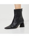 bota-couro-preto-cano-curto-cecconello-2407001-1-b