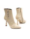Bota-couro-creme-cano-curto-cecconello-2134002-2-e
