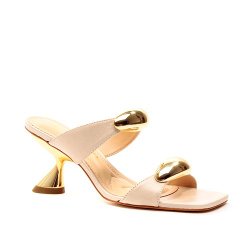Tamanco Couro Off White Salto Médio Cecconello 2495001-2