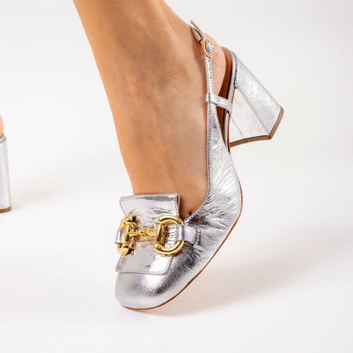 Slingback Couro Prata Salto Bloco Cecconello 2387002-6