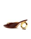 Mule-couro-marrom-salto-medio-vazado-cecconello-2494001-5-c