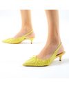 slingback-couro-amarelo-salto-baixo-cecconello-2473001-2-2473001-2-b