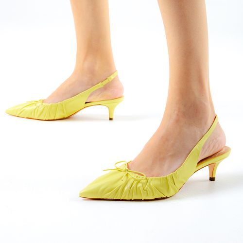 Slingback Couro Amarelo Salto Baixo Cecconello 2473001-2