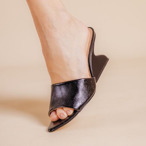 Tamanco Preto Salto MÉdio Cecconello 2555001-3