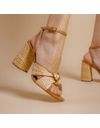 sandalia-couro-marrom-salto-bloco-alto-cecconello-2539004-1-2539004-1-b