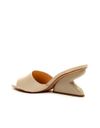 tamanco-couro-off-white-salto-medio-cecconello-2555001-5-2555001-5-c