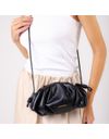 bolsa-jess-couro-preto-cecconello-css2512-1-css2512-1-b
