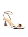 Sandalia-couro-prata-salto-medio-cecconello-2611001-2-c