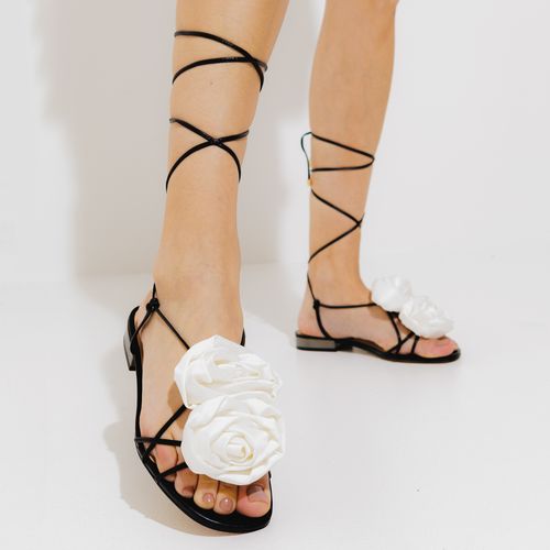 Sandália Rasteira Couro Preto Cecconello 2498008-2