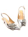 Slingback-couro-prata-salto-baixo-cecconello-2473015-3-f
