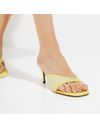 tamanco-couro-amarelo-salto-medio-cecconello-2546006-2-2546006-2-b
