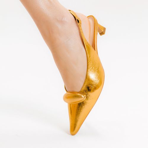 Slingback Couro Ouro Salto Baixo Cecconello 2639004-2