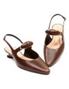 slingback-couro-marrom-salto-baixo-cecconello-2644004-2-2644004-2-f
