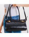 bolsa-emma-couro-preto-cecconello-c2910-4-c2910-4-c