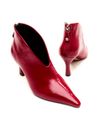 bota-couro-vermelho-cano-curto-cecconello-2642001-3-2642001-3-f.jpg