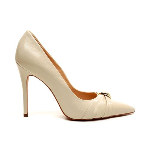 Scarpin Couro Off White Salto Alto Cecconello 2624012-3
