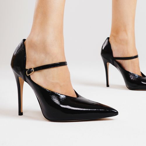 Scarpin Couro Preto Salto Alto Cecconello 2624013-2