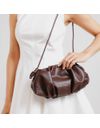 bolsa-jess-couro-marrom-cecconello-c2938-8-c2938-8-c.jpg