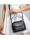 bolsa-aurora-couro-preto-cecconello-c2952-3-c2952-3-c.jpg