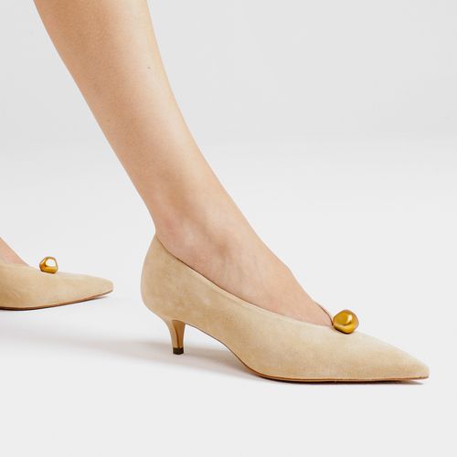 Scarpin Couro Creme Salto Baixo Cecconello 2629014-2
